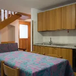 Le Vieux Noyer - Al Villaggio Di Rumiod Aparthotel Saint-Pierre