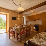 Le Vieux Noyer - Al Villaggio Di Rumiod 3* Saint-Pierre