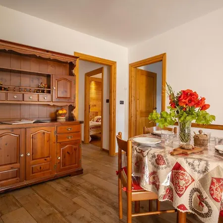 Le Vieux Noyer - Al Villaggio Di Rumiod