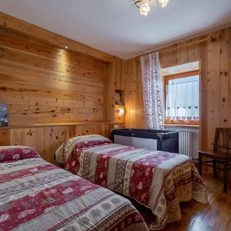 Aparthotel Le Vieux Noyer - Al Villaggio Di Rumiod *