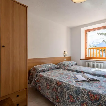 아파트호텔 Le Vieux Noyer - Al Villaggio Di Rumiod 셍피에르