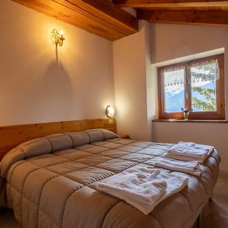 Le Vieux Noyer - Al Villaggio Di Rumiod Aparthotel