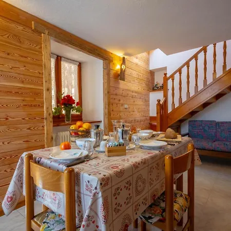 Le Vieux Noyer - Al Villaggio Di Rumiod *