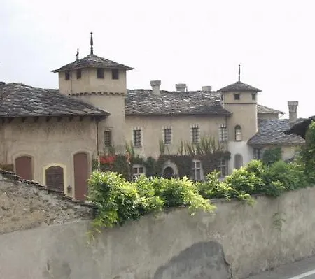 Aparthotel Le Vieux Noyer - Al Villaggio Di Rumiod