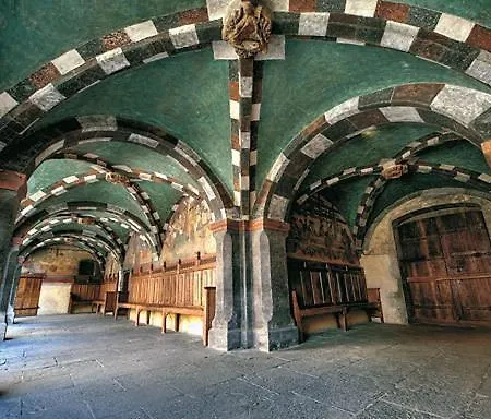 아파트호텔 Le Vieux Noyer - Al Villaggio Di Rumiod