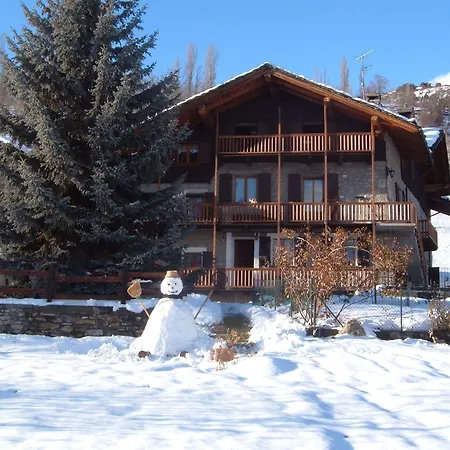 Le Vieux Noyer - Al Villaggio Di Rumiod 3* Saint-Pierre