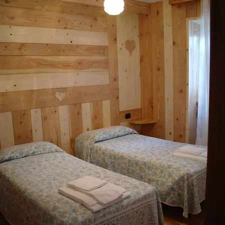 Le Vieux Noyer - Al Villaggio Di Rumiod