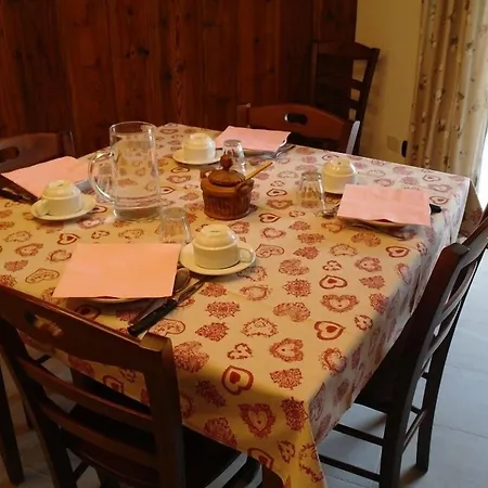 Le Vieux Noyer - Al Villaggio Di Rumiod 3* Saint-Pierre