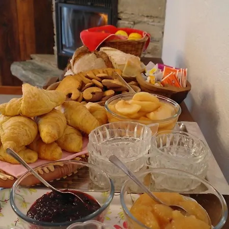 Le Vieux Noyer - Al Villaggio Di Rumiod 3* 셍피에르