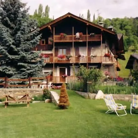 Le Vieux Noyer - Al Villaggio Di Rumiod