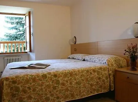 Aparthotel Le Vieux Noyer - Al Villaggio Di Rumiod